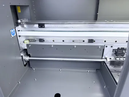 Рулонный УФ-принтер Magellan UV E3204, Epson i3200