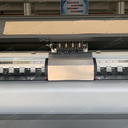 Сольвентный принтер Allwin C8 Pro KM 9888H