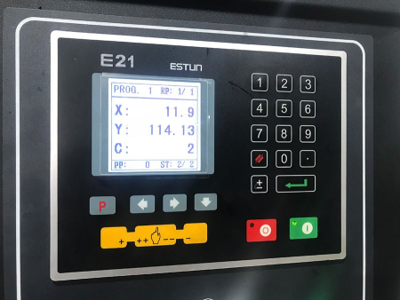 Листогибочный гидравлический пресс с чпу  TapLEX 63TX3200, 63 тонны, 3200 мм