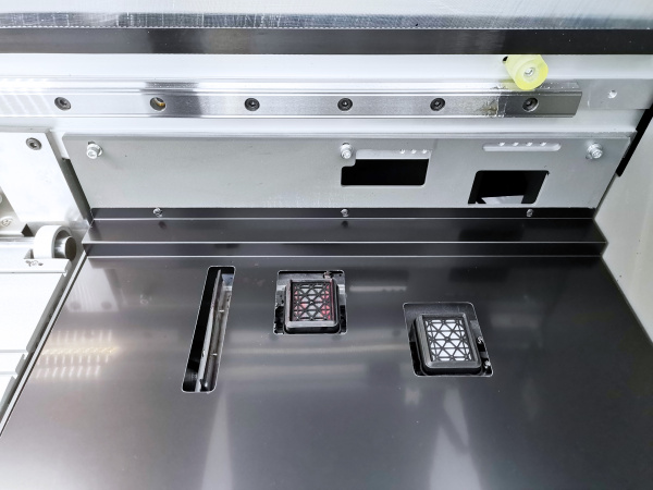 Рулонный УФ-принтер Magellan UV E3202, Epson i3200